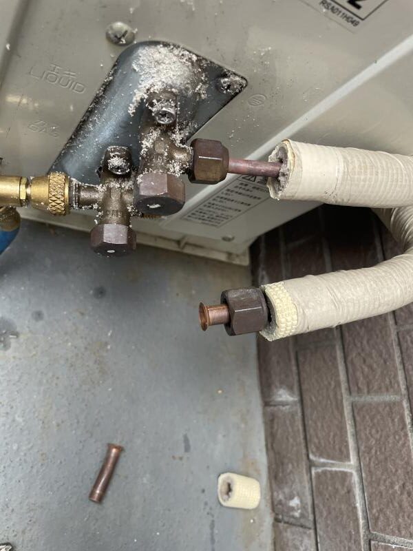エアコン室外機