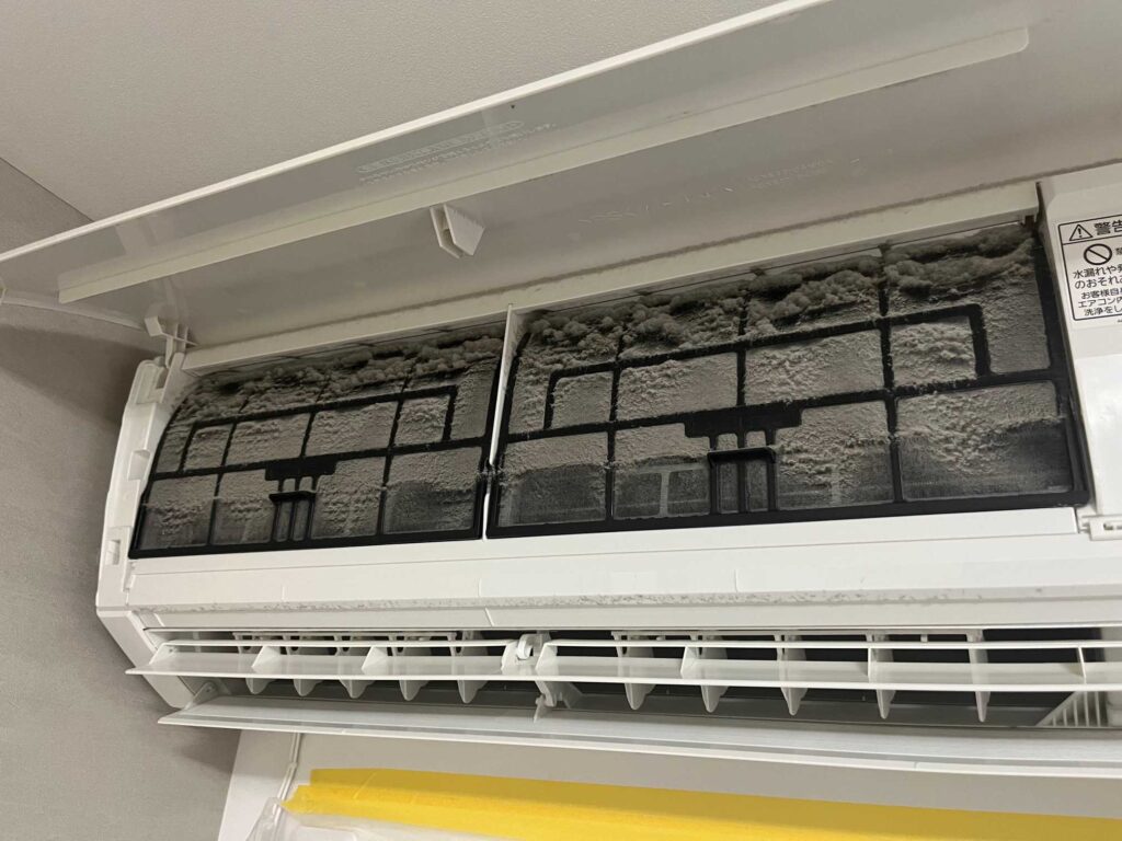 エアコンフィルターの汚れ・根詰まり